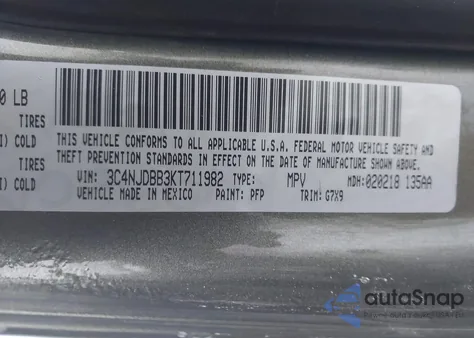 2019 Jeep Compass Latitude 4X4 from USA, damaged, VIN 3C4NJDBB3KT711982